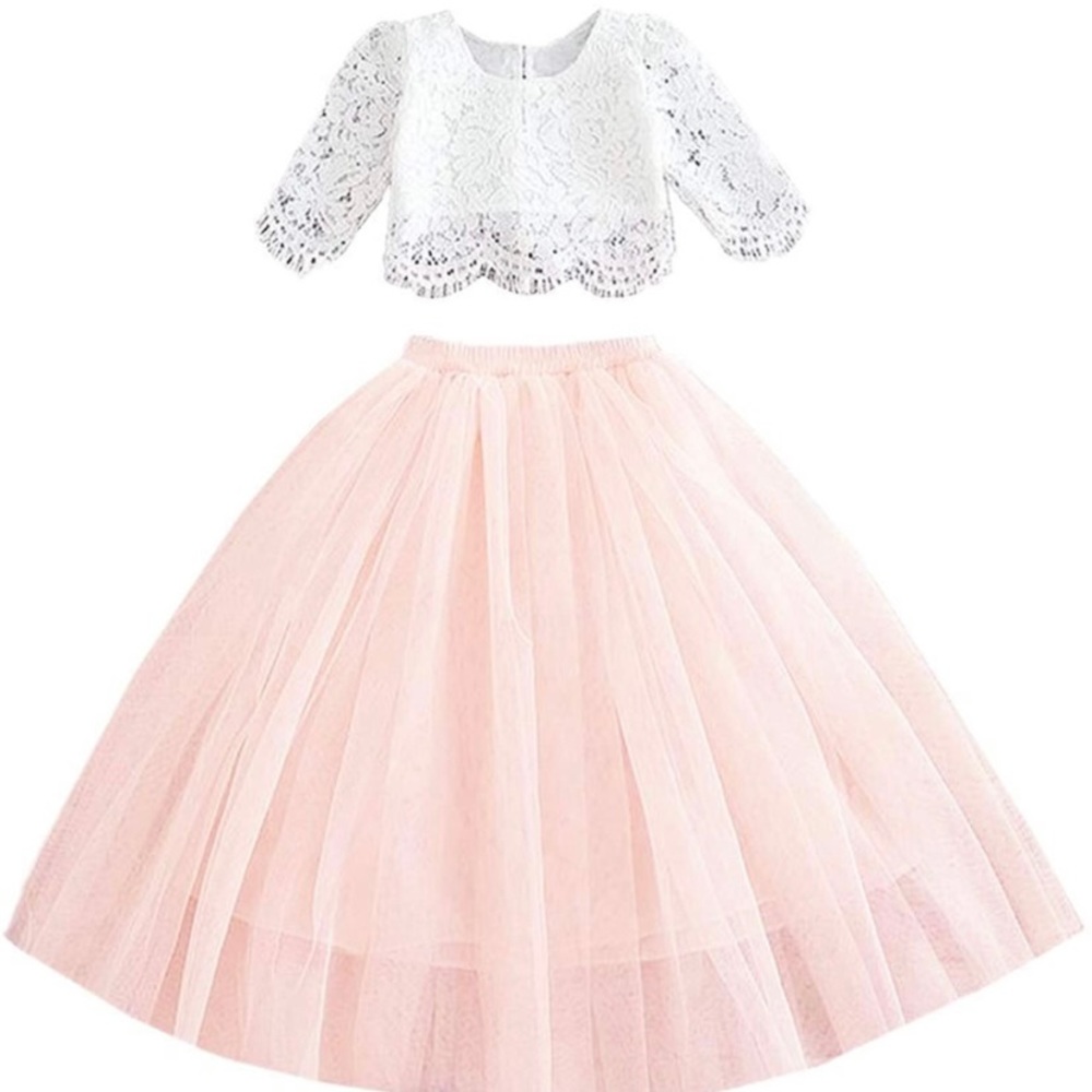 Beautiful flower girl dress